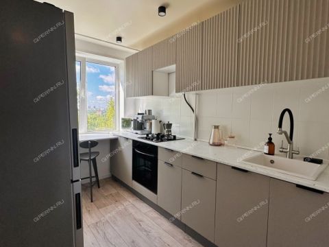 2-komnatnaya-ul-germana-lopatina-d-14-k1 фото