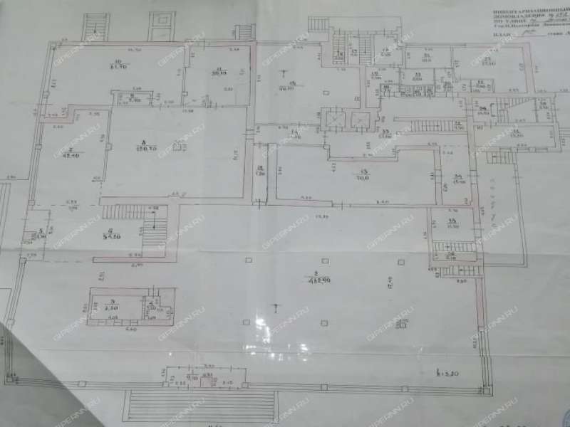 здание под офис, торговую площадь на проспекте Ленина