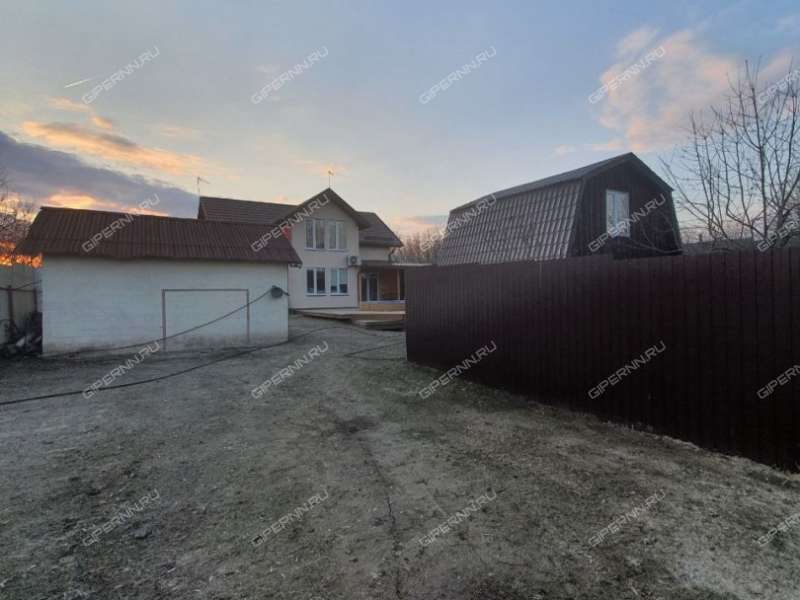 дом на 10 деревня Новая Деревня