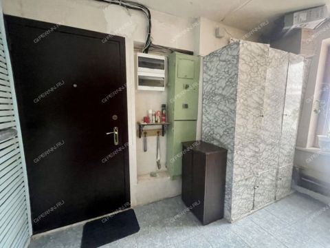 5-komnatnaya-ul-plotnikova-d-4 фото