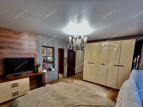 4-komnatnaya-ul-vasiliya-ivanova-d-46 фото