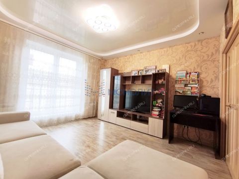 3-komnatnaya-b-r-60-letiya-oktyabrya-d-25-k3 фото