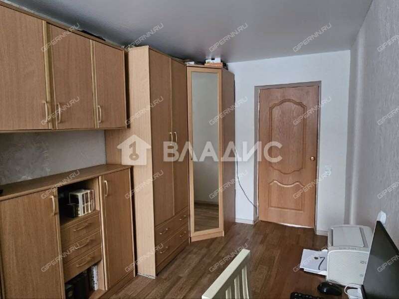 трёхкомнатная квартира на улице Героя Советского Союза Прыгунова дом 18