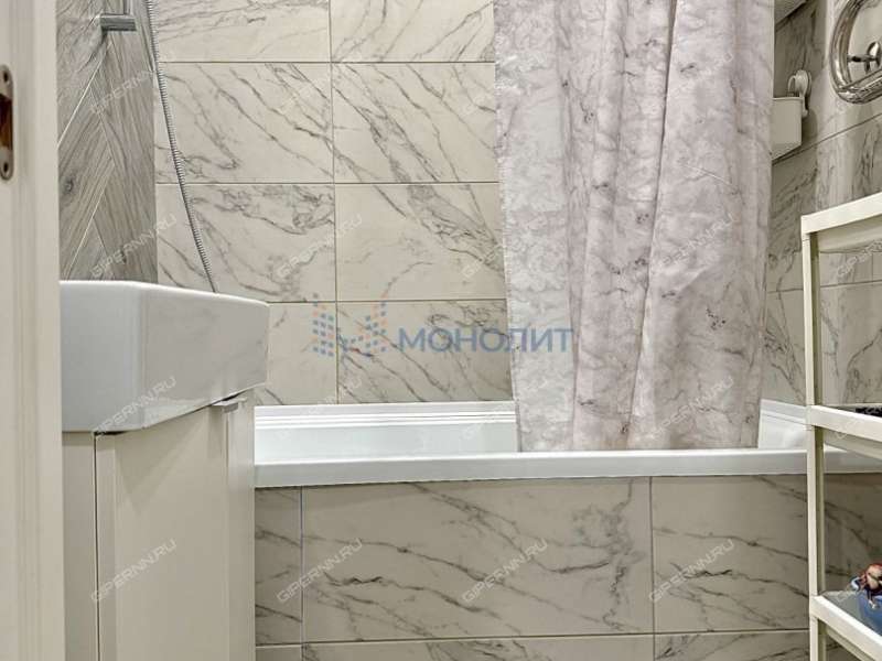 четырёхкомнатная квартира на улице Строкина дом 18