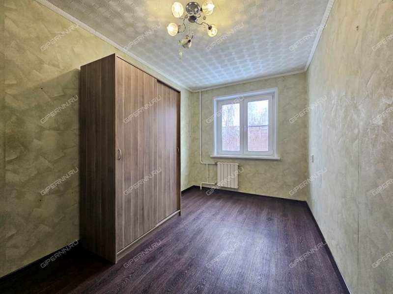 трёхкомнатная квартира на улице Адмирала Макарова дом 5