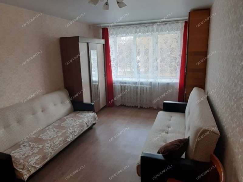 двухкомнатная квартира в 2-м микрорайоне дом 20 город Кстово