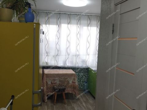 1-komnatnaya-ul-strokina-d-16a фото