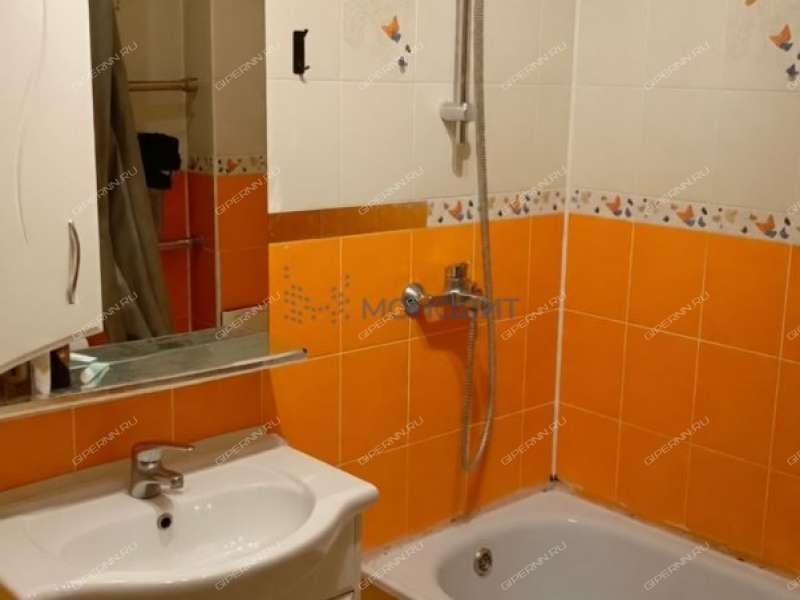 двухкомнатная квартира на улице Невзоровых дом 111