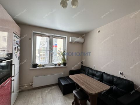 3-komnatnaya-prosp-korablestroiteley-d-52 фото