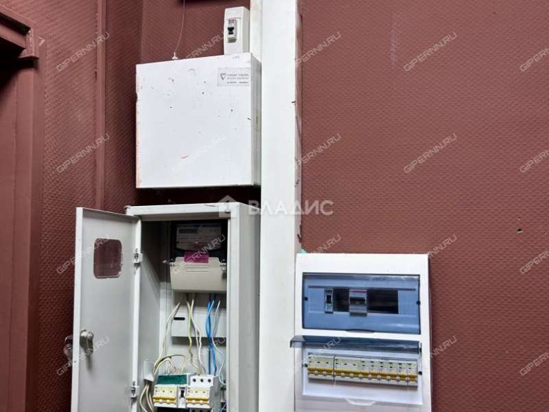 помещение под помещение свободного назначения на улице Ванеева