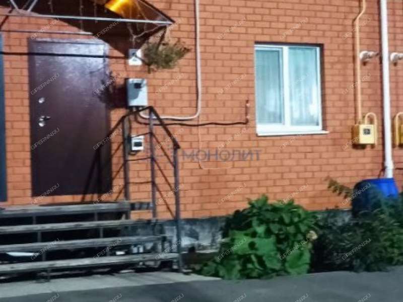 таунхаус на улице Славянская Ждановский сп