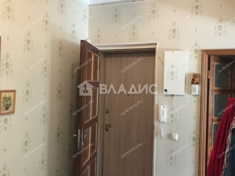 4-komnatnaya-ul-minina-d-3 фото