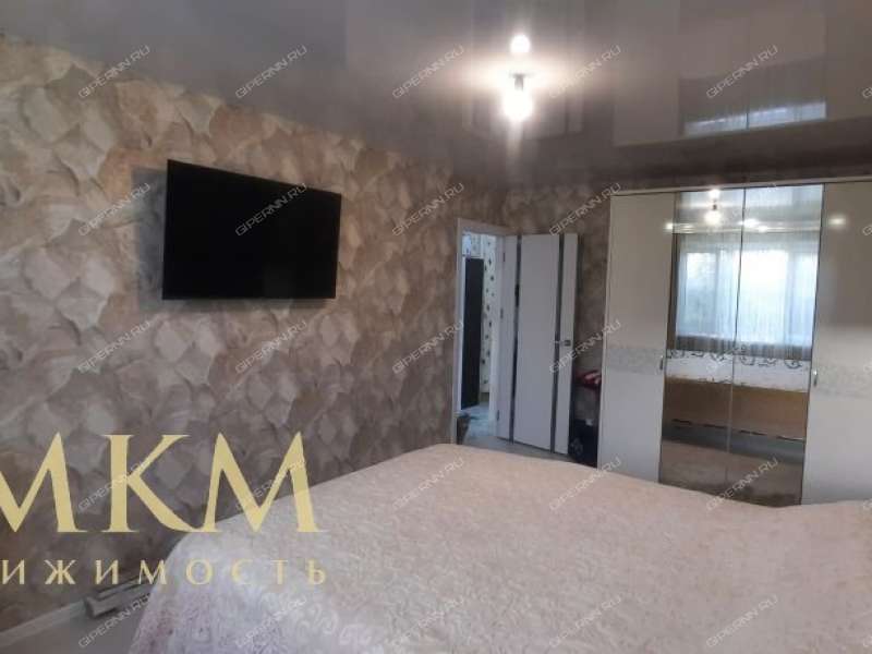 трёхкомнатная квартира на Дворовой улице дом 36