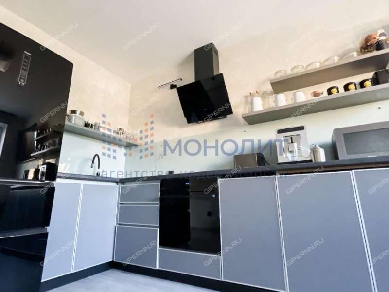 трёхкомнатная квартира на Московском шоссе дом 167 к5