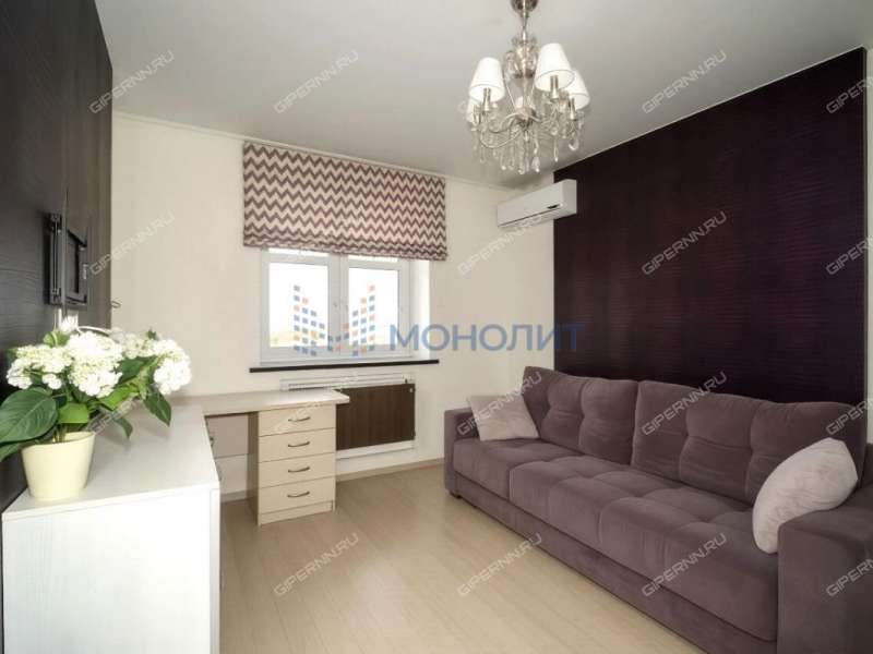 трёхкомнатная квартира на проспекте Октября дом 25