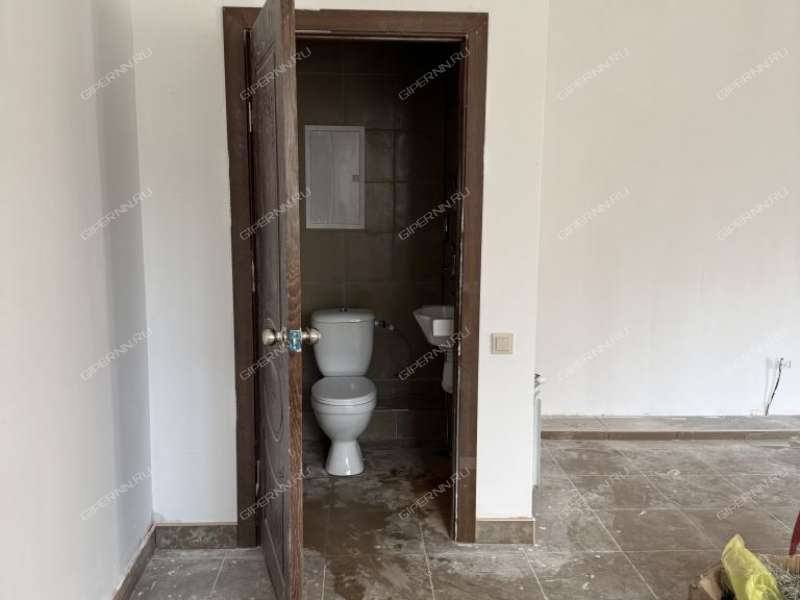 помещение под коммерческую недвижимость в посёлке Парышево