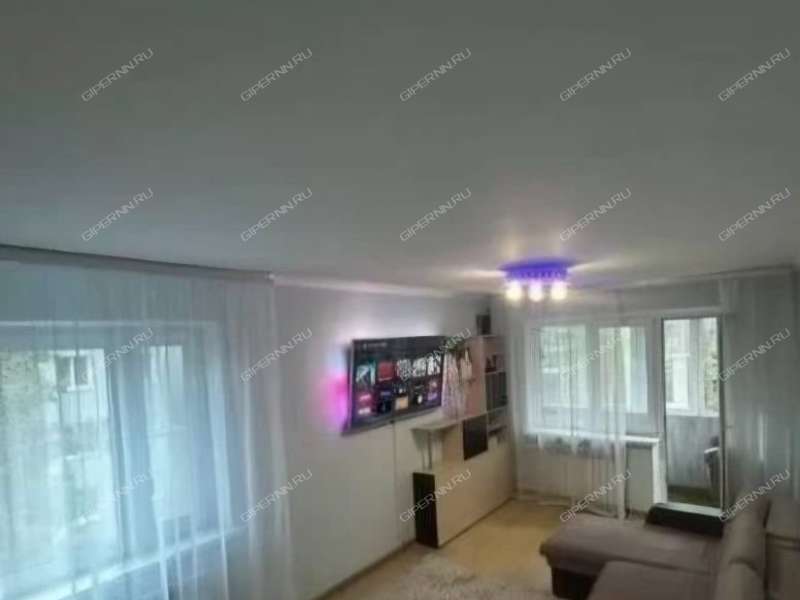 трёхкомнатная квартира на Юбилейном бульваре дом 23