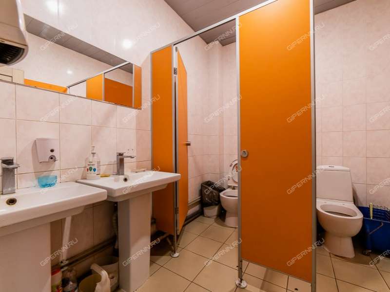 здание под офис на улице Ванеева