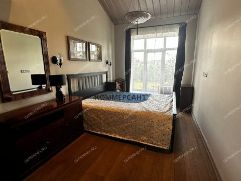 taunhaus-sl-verhnepecherskaya-d-15a фото