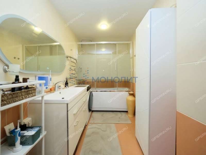 трёхкомнатная квартира на Ошарской улице дом 98