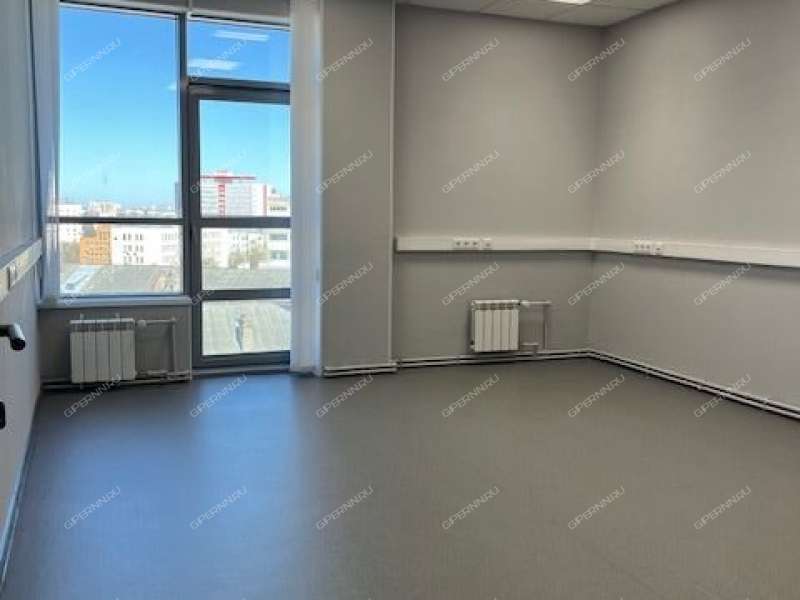 помещение под помещение свободного назначения на Комсомольской площади