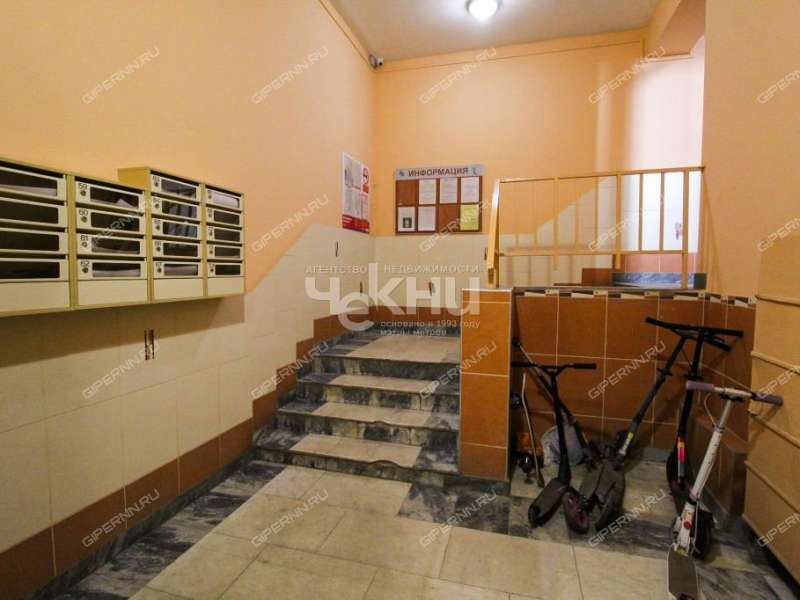 четырёхкомнатная квартира на улице Белинского дом 62