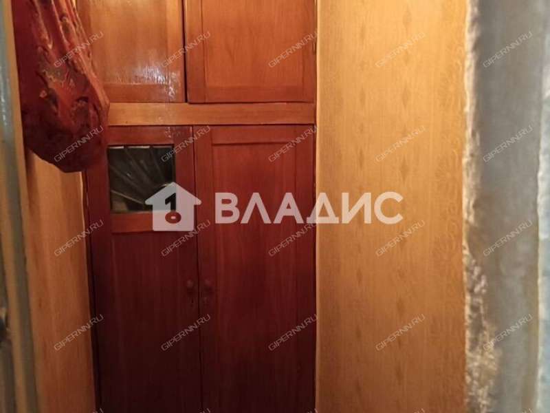 двухкомнатная квартира на Светлоярской улице дом 21