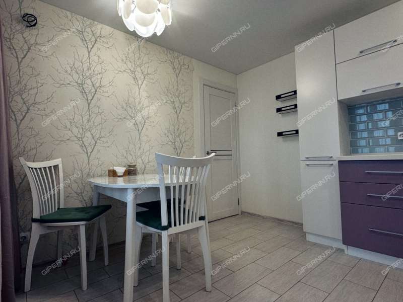 трёхкомнатная квартира на проспекте Циолковского дом 65 город Дзержинск