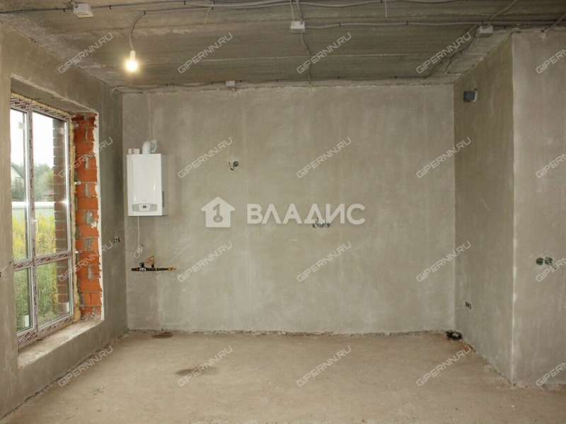 дом на улице Фруктовая село Елховка