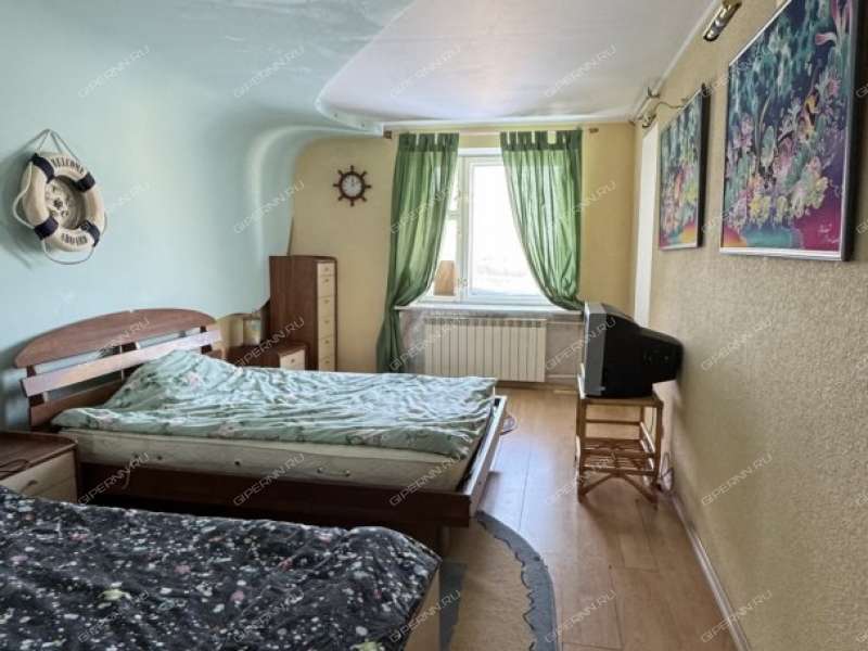 трёхкомнатная квартира на Кстовской улице дом 21 город Кстово