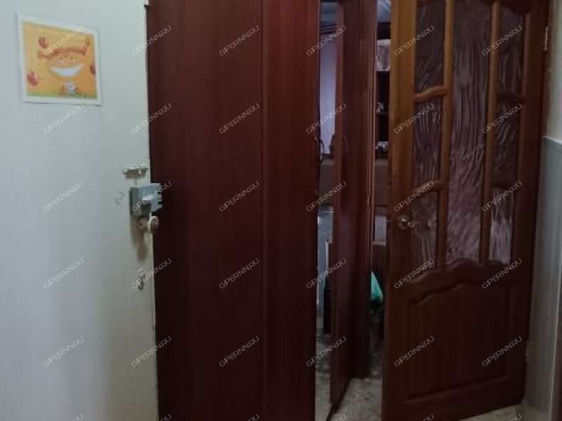 трёхкомнатная квартира на проспекте Бусыгина дом 9