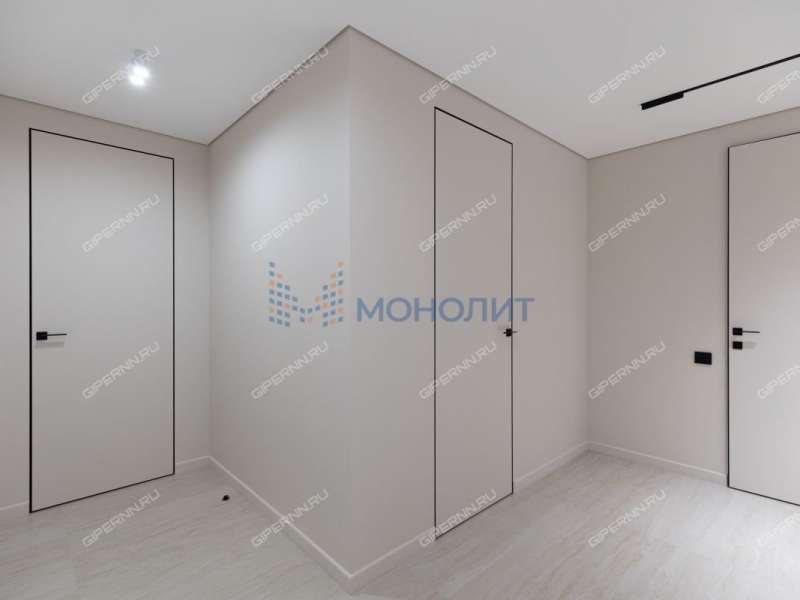 четырёхкомнатная квартира на Сенной площади дом 1