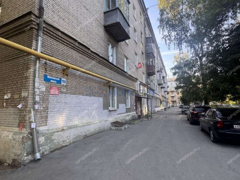 комната в доме 193 на Московском шоссе