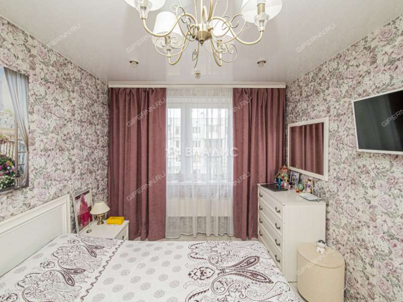 трёхкомнатная квартира в Камчатском переулке дом 15