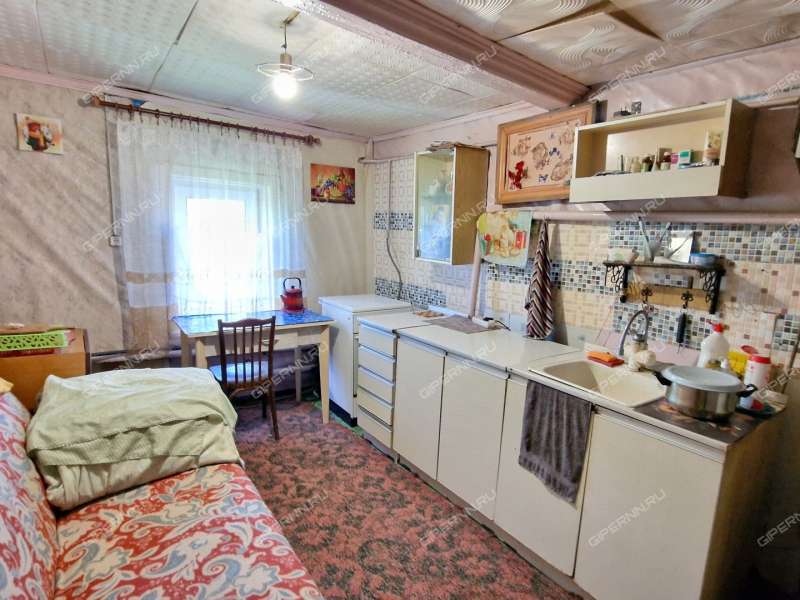 дом на 14 село Большое Мокрое