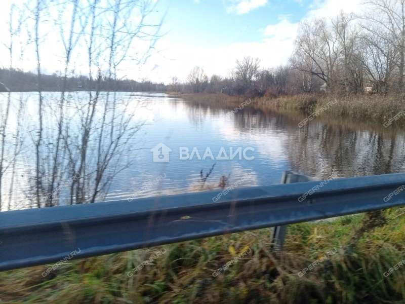 земельный участок 90 соток деревня Инютино