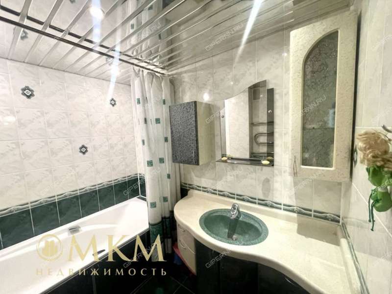 пятикомнатная квартира на улице Плотникова дом 4