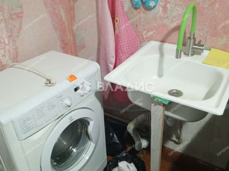 комната в доме 28 на улице Вождей Революции