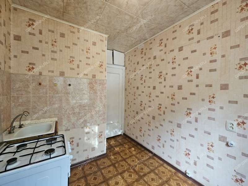 трёхкомнатная квартира на улице Мельникова дом 18