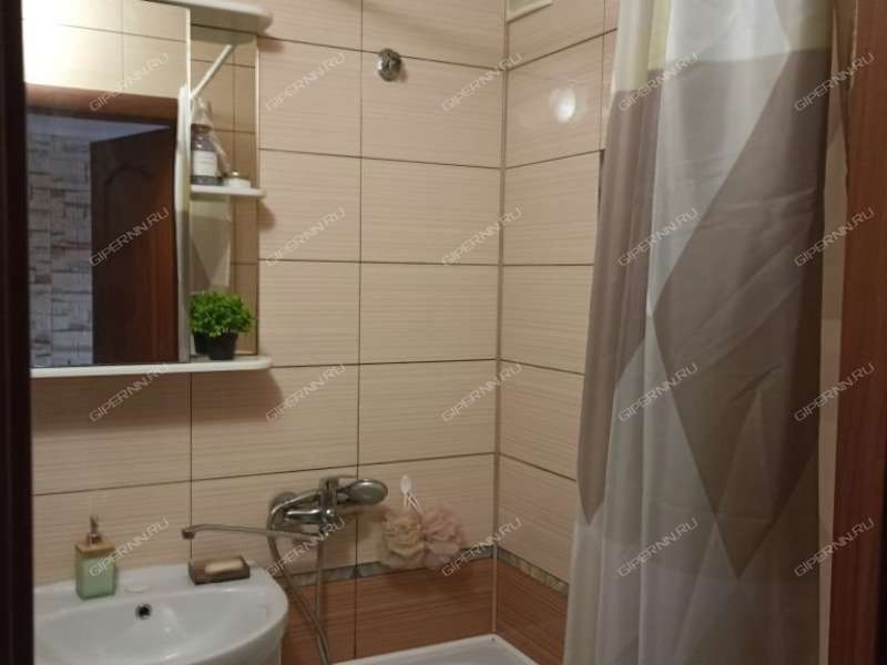 трёхкомнатная квартира на Береговой улице дом 13