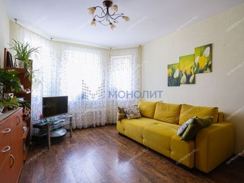 3-komnatnaya-ul-pervocvetnaya-d-6-k1 фото