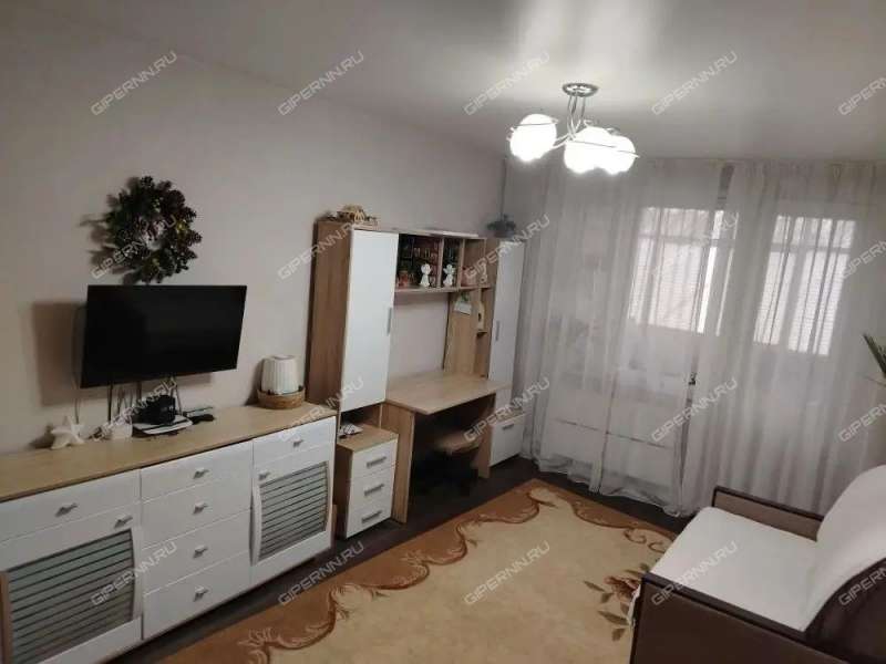 однокомнатная квартира на улице Героя Советского Союза Усилова дом 8