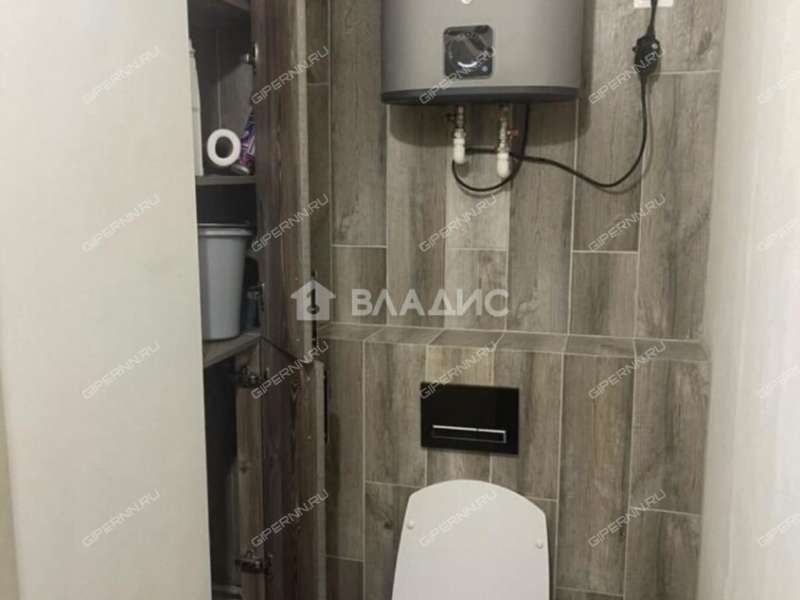 однокомнатная квартира на Бурнаковской улице дом 83