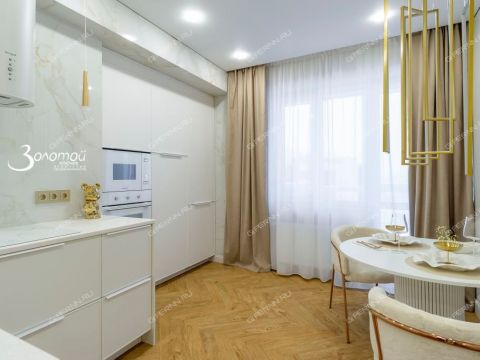 3-komnatnaya-ul-svetlogorskaya-d-6 фото