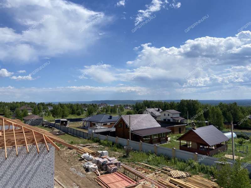 дом на Радужная ул. село Безводное