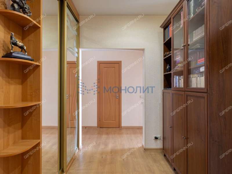 трёхкомнатная квартира на улице Родионова дом 39