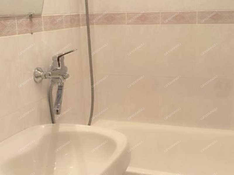 двухкомнатная квартира на Заречном бульваре дом 1