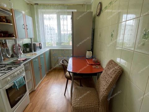 2-komnatnaya-ul-sergeya-esenina-d-31 фото