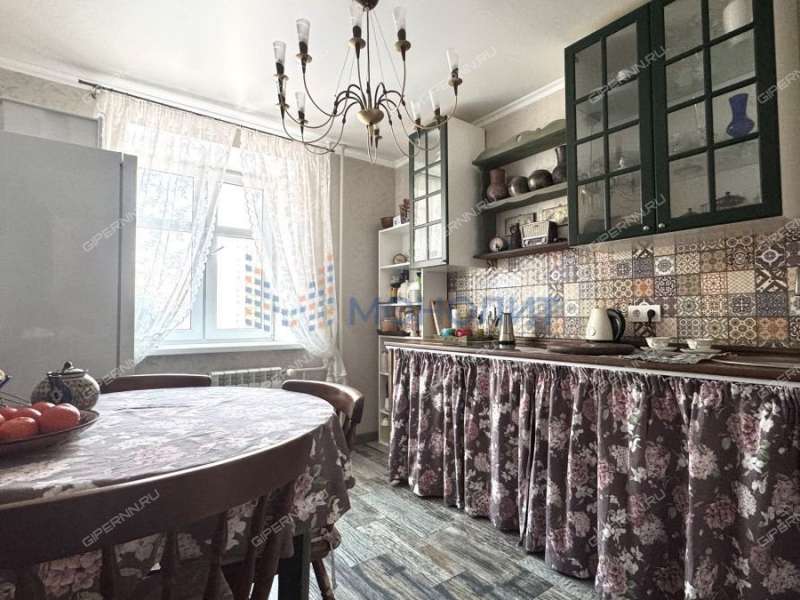 трёхкомнатная квартира на улице Родионова дом 167 к2