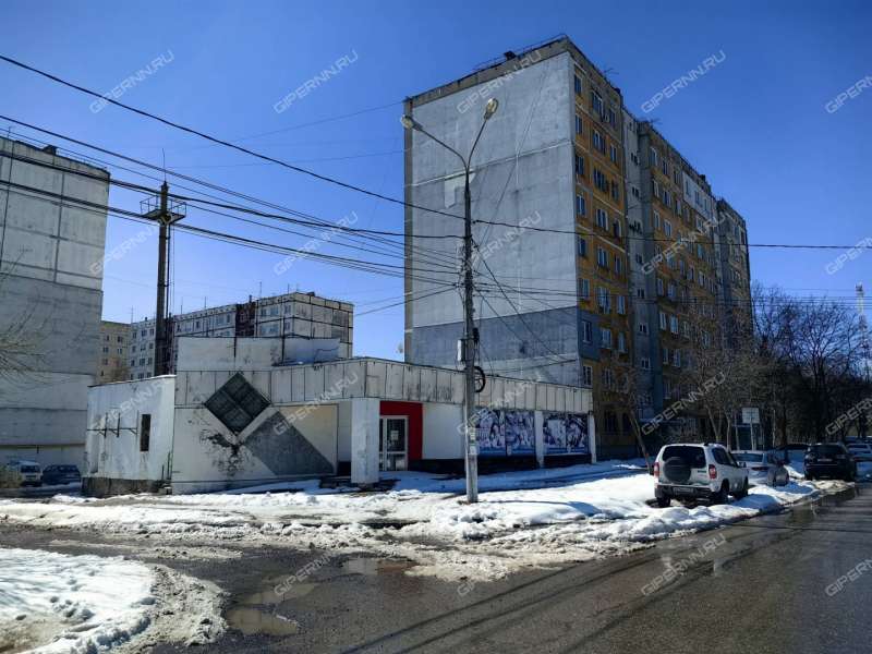 помещение под помещение свободного назначения, торговую площадь на улице Тропинина